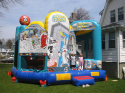 Bounce House with Slide Looney Tunes Combo